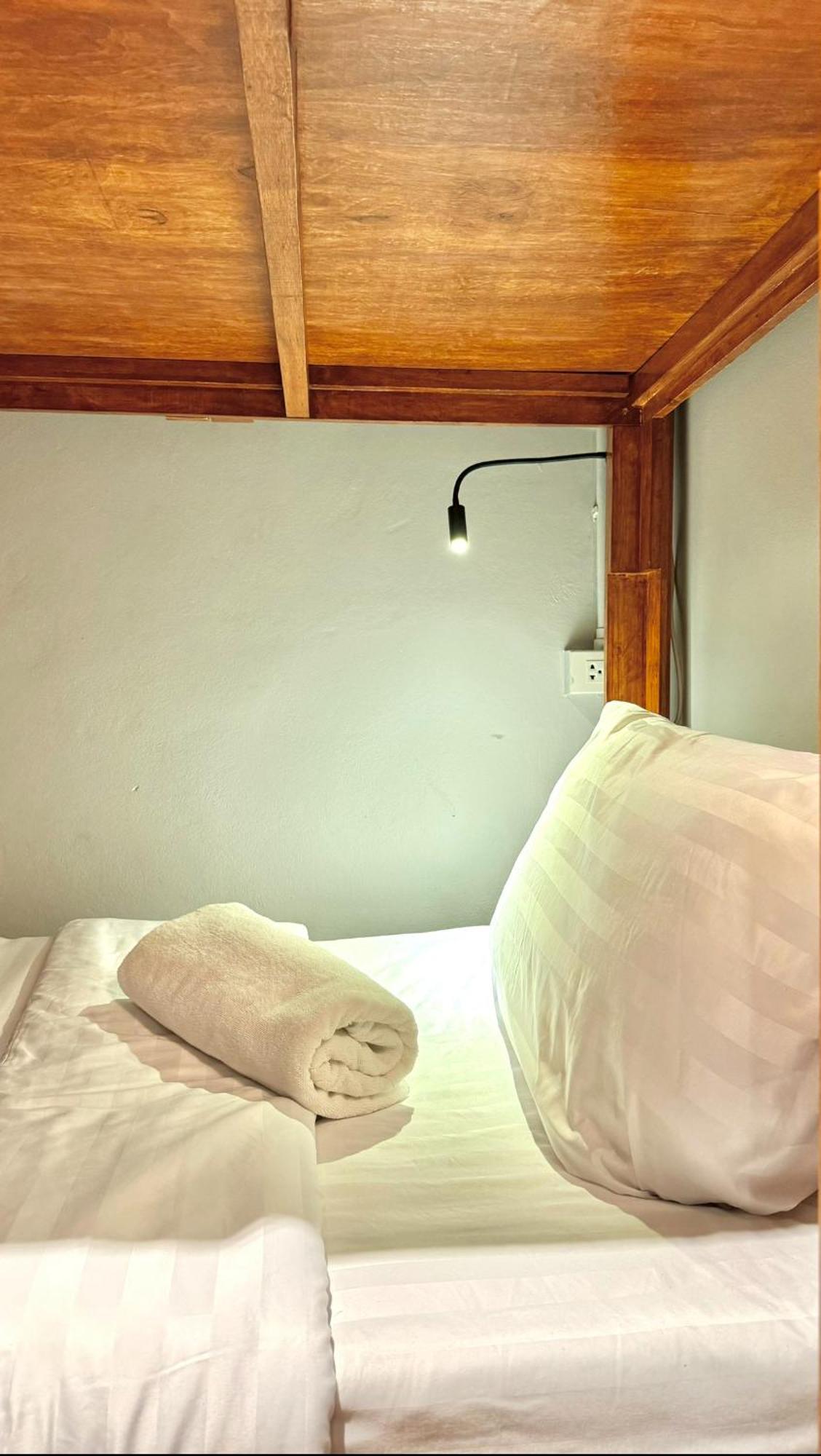 Propaganda Hostel Ko Pha Ngan Dış mekan fotoğraf